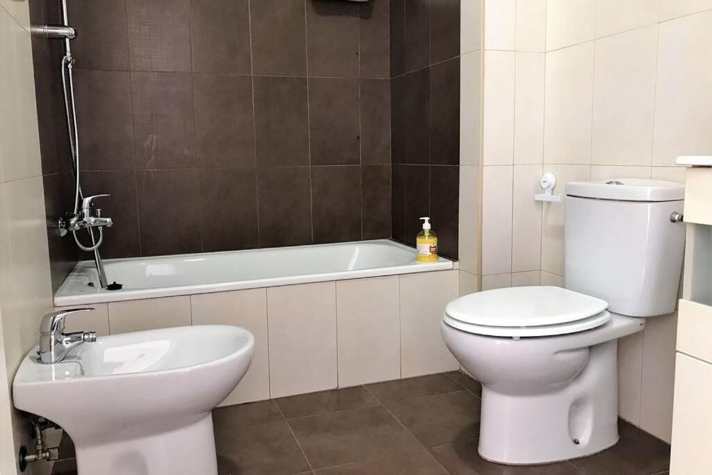 Atico En El Centro, Terraza 20 M2, Garaje, Wi-Fi, Ac Apartment ซันลูการ์เดบาร์ราเมดา ภายนอก รูปภาพ